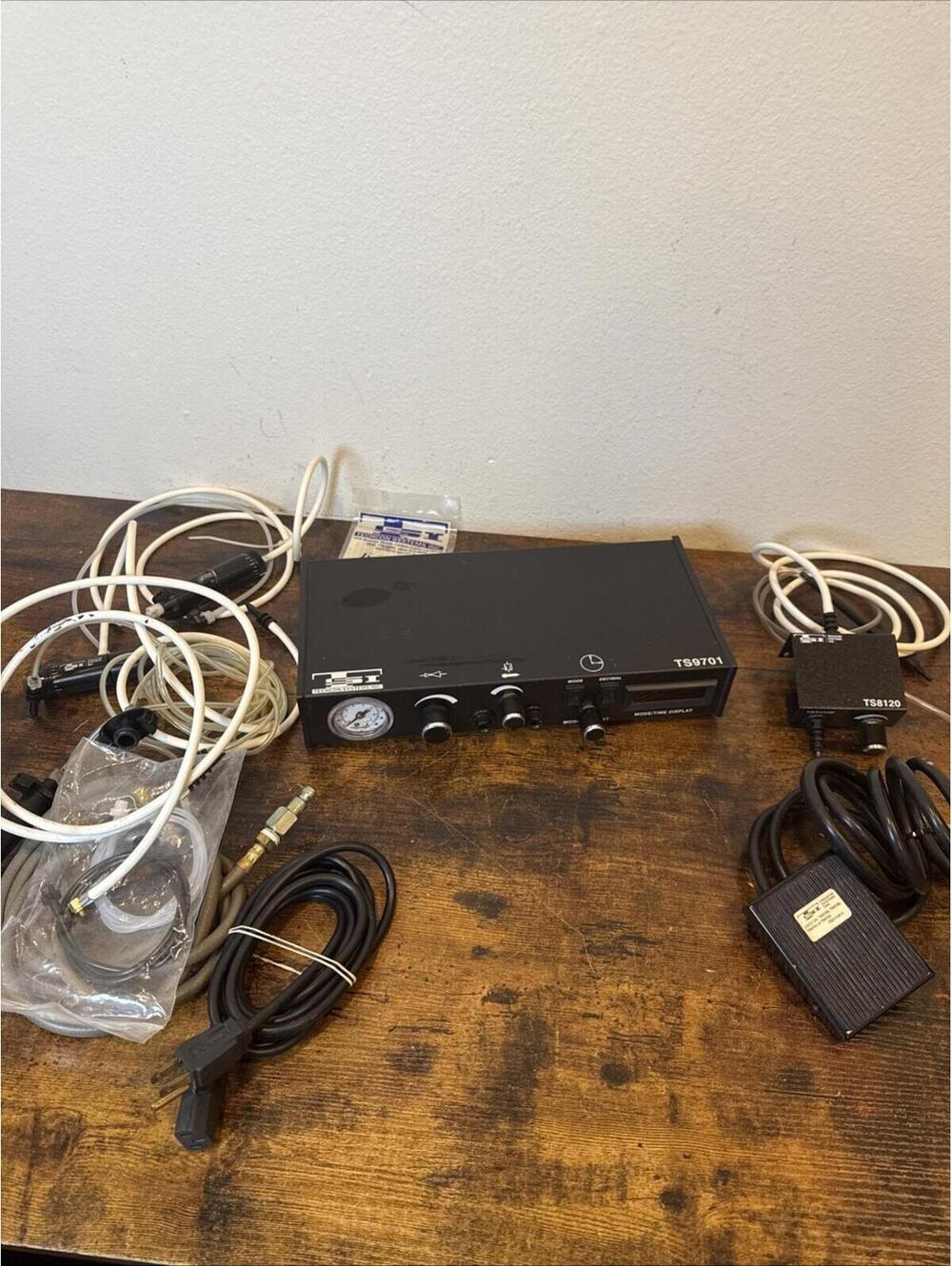 Techcon Systems TS9701 Microprocessor‑Controlled Dispenser — With Foot Switch +